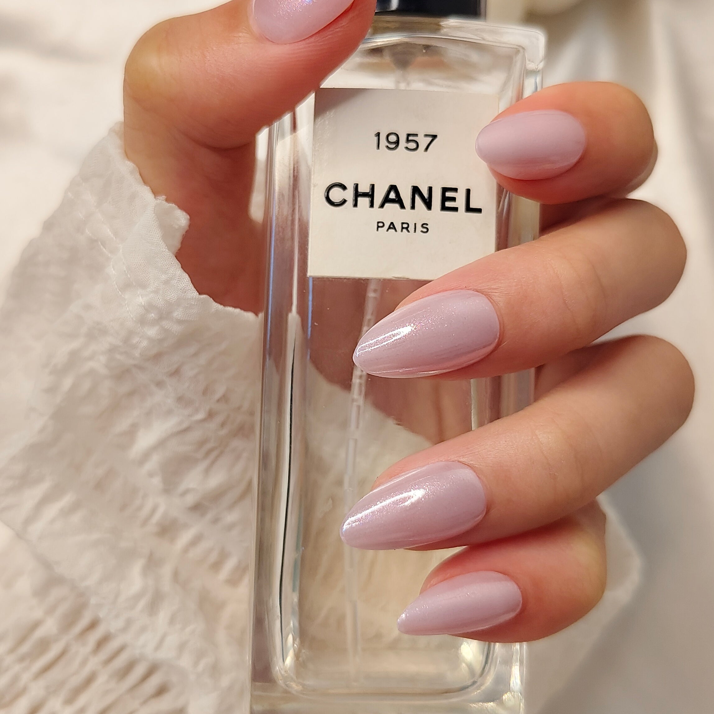 purple nails, purple chrome nails, purple glazed nails, press on nails, glued on nails, purple almond nails, soft purple nails