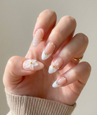 ellie vincy press on nails  White Daisy Short Almond Luxury Glue on Press on Nails Almond, Square  Green  Floral, French tip, Animal print, Geometric, EV025