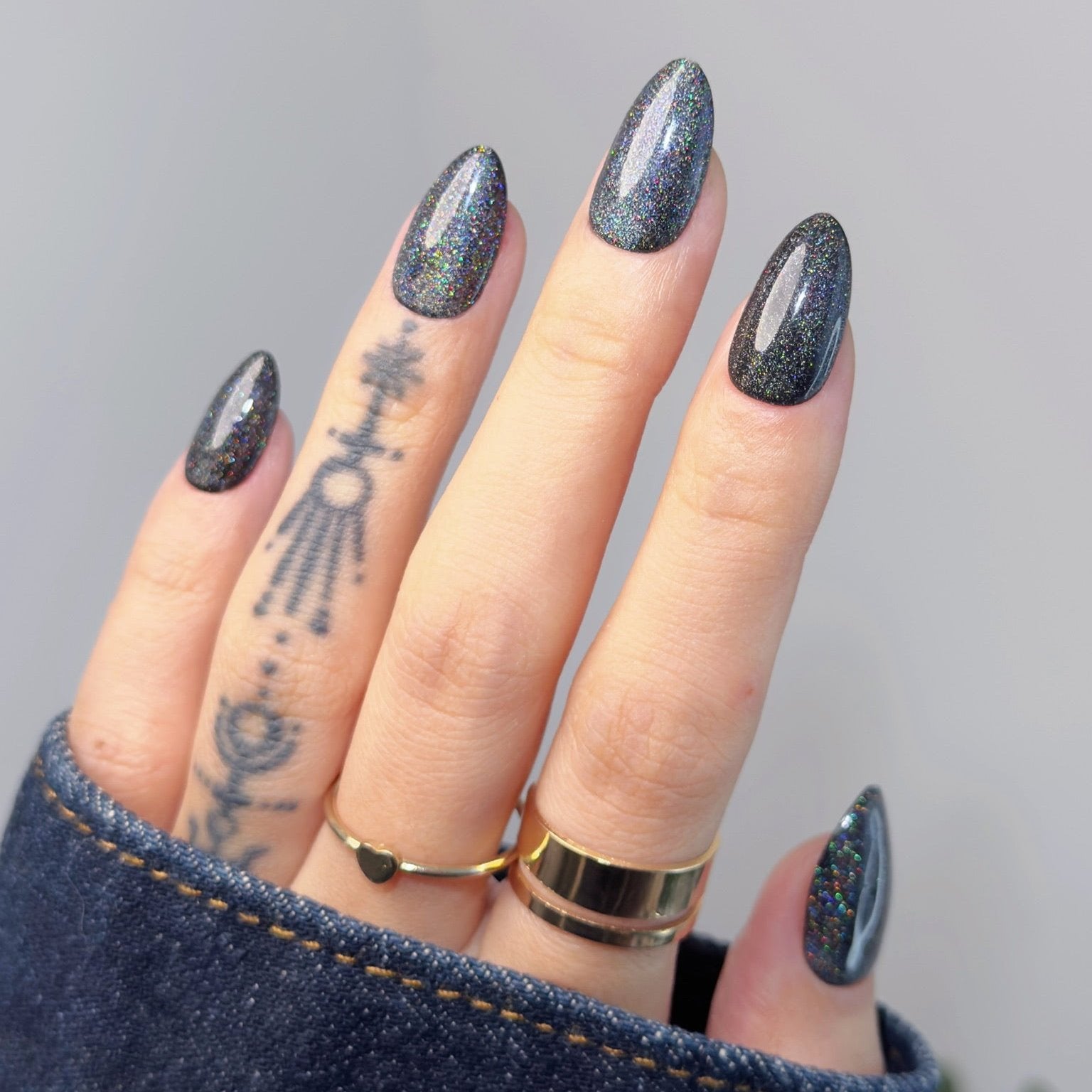 Stardust Night | NEW,Ellie Vincy Press on Nails,  Almond,Other, Black press on nails,30 pcs, False nails,Reusable,Glue on nails,Sticky on nails,Pop on nails