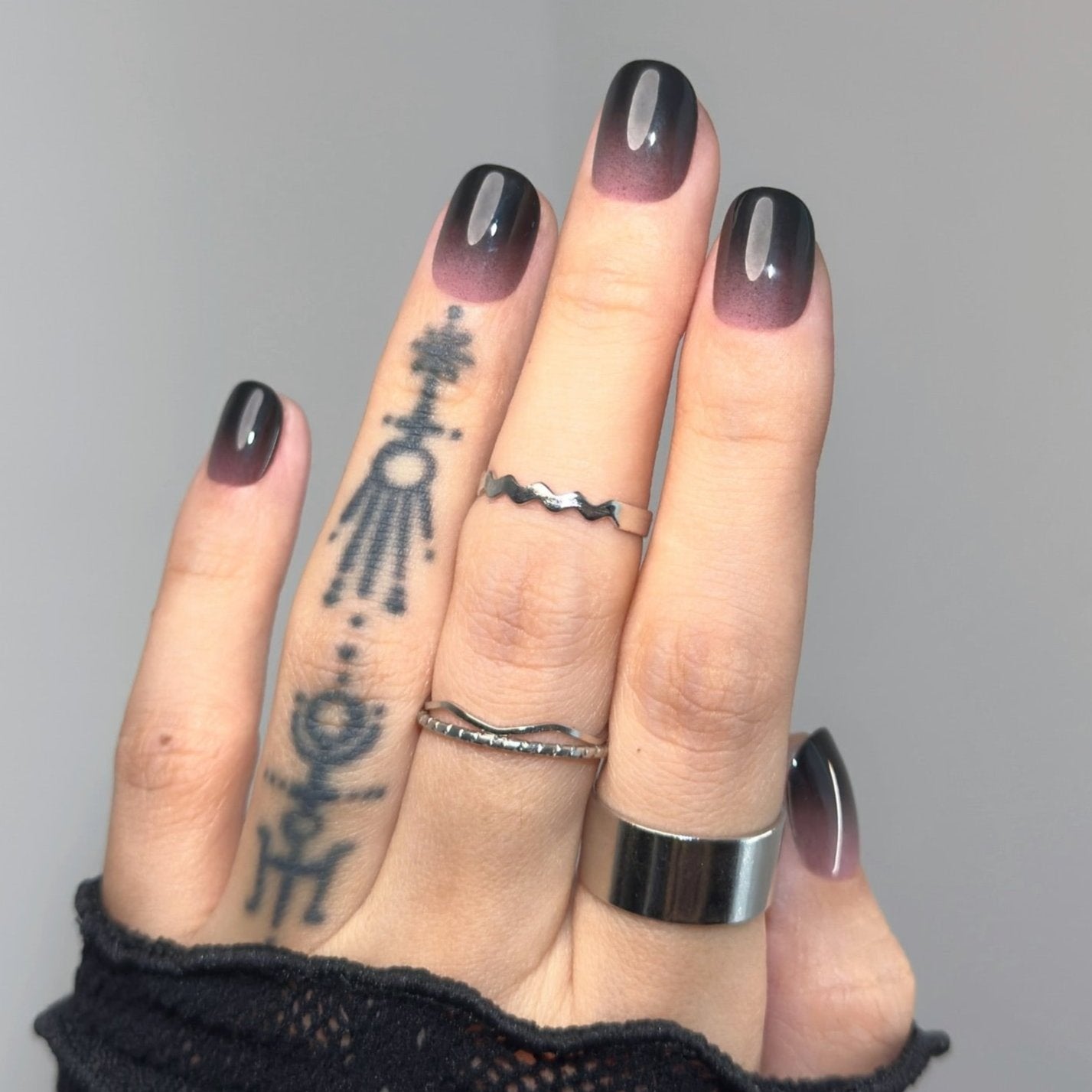 Soft Ombre | NEW,Ellie Vincy Press on Nails,Super short Square,Ombre, Black, Pink, Beige, Rainbow press on nails,30 pcs, False nails,Reusable,Glue on nails,Sticky on nails,Pop on nails